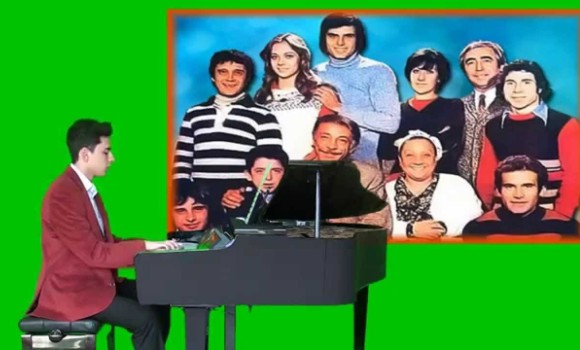 Gülen Gözler  Yeşilçam Yerli Türk Dizi Sinema Film Jenerik Fon Müzikleri Piyano Tv Yerli  Müzik Şarkısı Piyanist Güneş Yakartepe Piyano En Müziği Komedi Gülünç Komik
