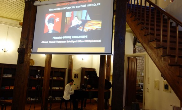 66 Atatürkün Sevdiği Türküler Şarkılar Ahmet Hamdi Tanpınar Edebiyat Müze Kütüphane Gülhane Güneş Yakartepe Piyano Konser 13
